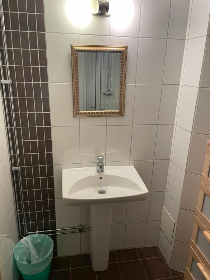 Bjoerkbackens Vandrarhem I Vimmerby Luaran gambar